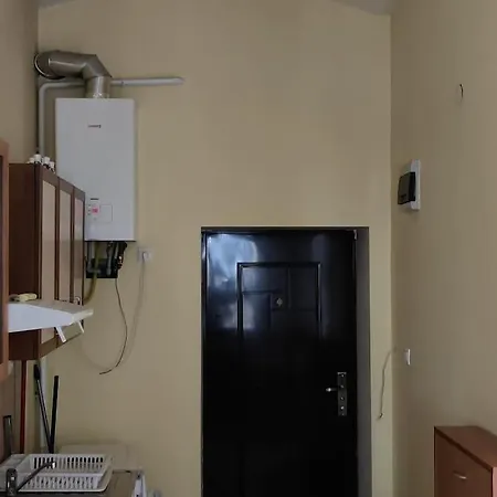 Apartman Bytik Kusok Od Stanice Vlaku Pozsony